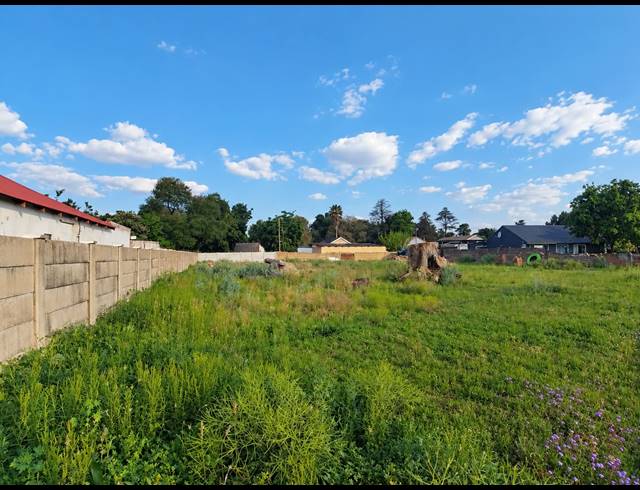 997M² VACANT LAND FOR SALE IN KOOKRUS